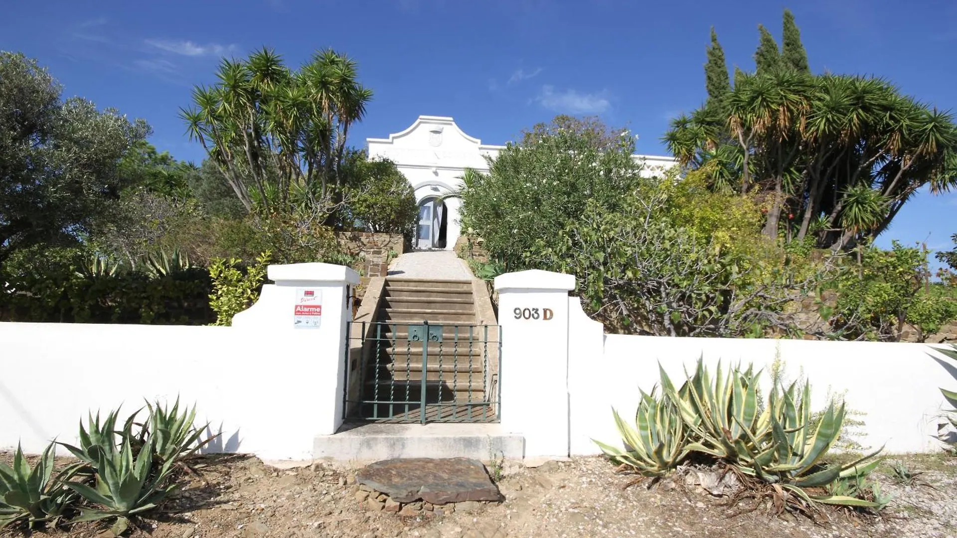 Escola Primaria Hotel Tavira Guest house